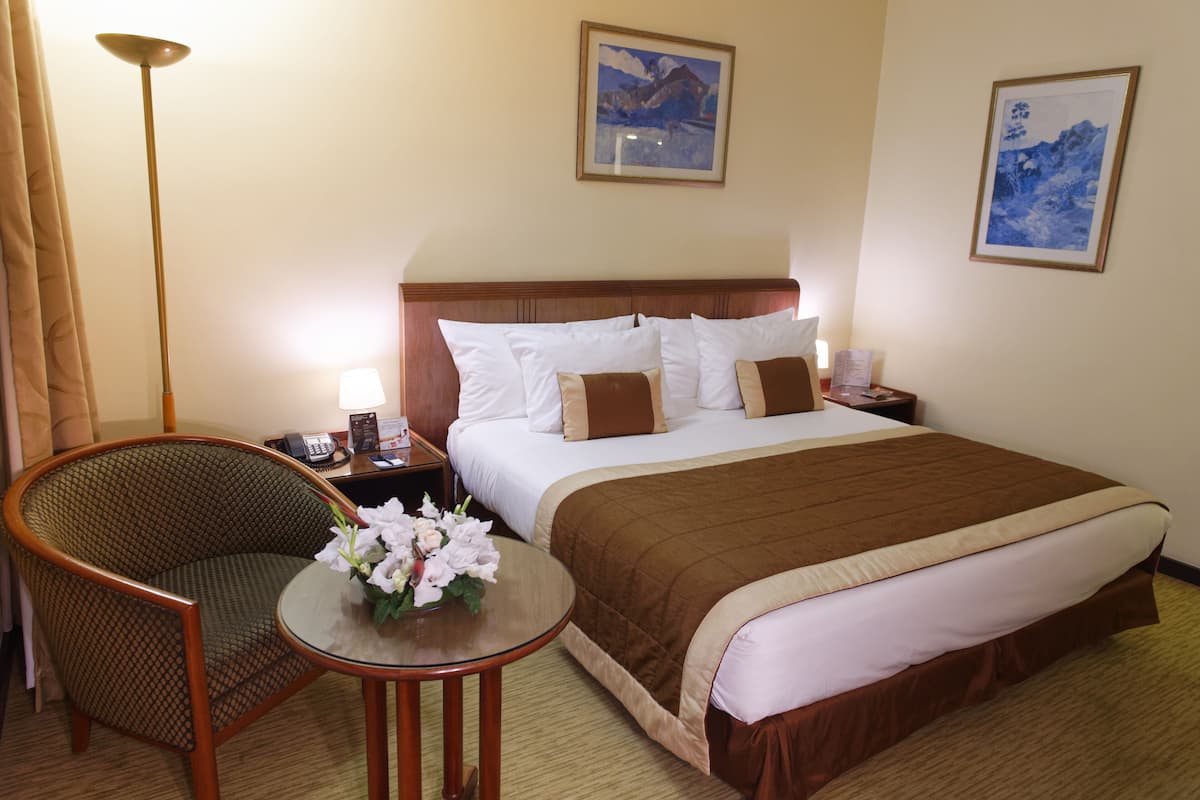 Executive-Zimmer, Seeblick (Royal Palace) | 1 Schlafzimmer, hochwertige Bettwaren, Minibar, Zimmersafe