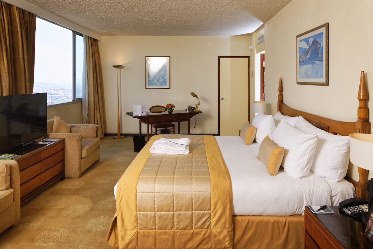 Royal-Suite, Seeblick | 1 Schlafzimmer, hochwertige Bettwaren, Minibar, Zimmersafe