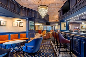 2 μπαρ/lounge, μπαρ δίπλα στην πισίνα