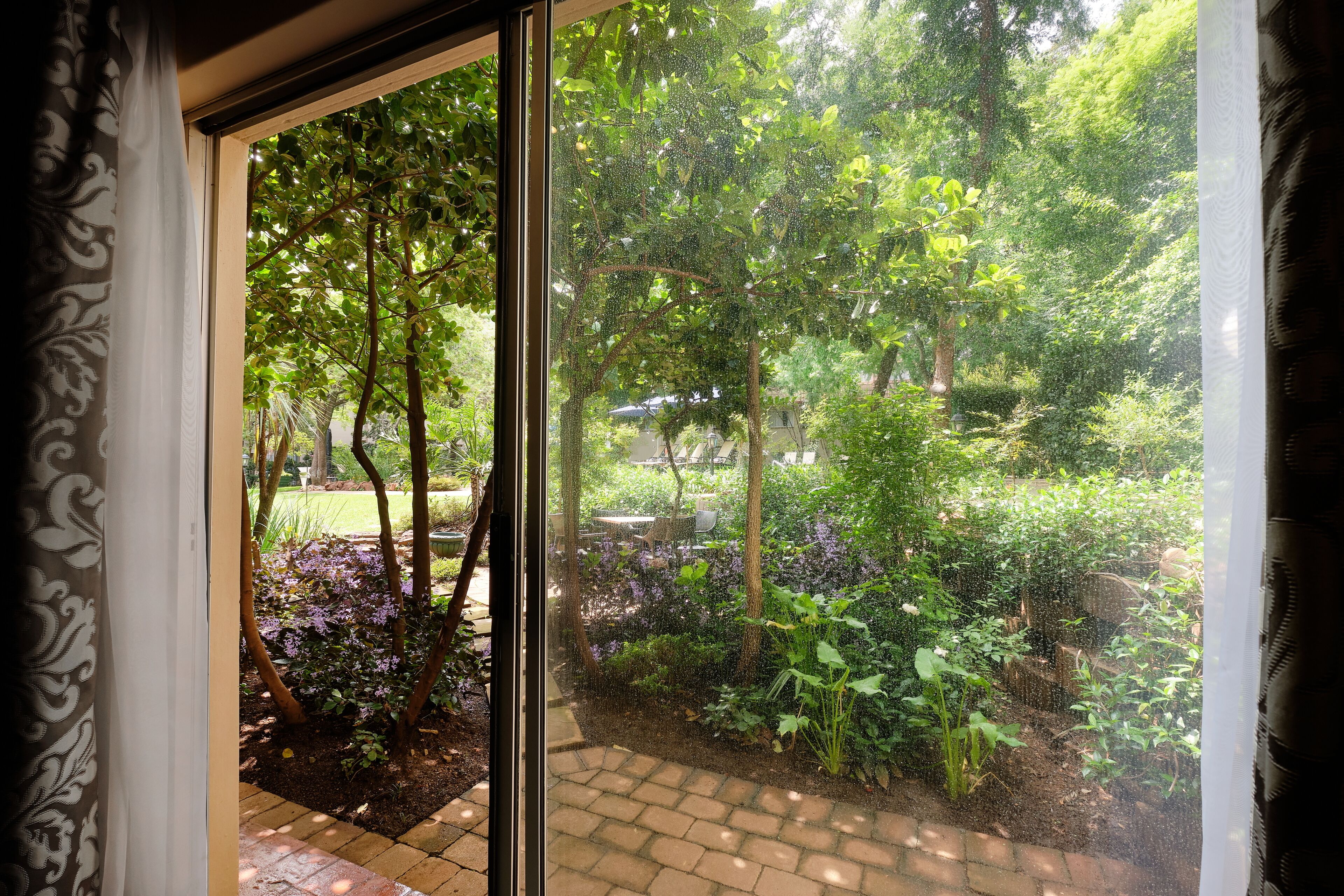 Photo - Protea Hotel by Marriott Johannesburg Balalaika Sandton