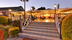 Terrace/patio - Mont Aux Sources Hotel (Jagersrust)