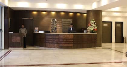 The Hans Hotel New Delhi