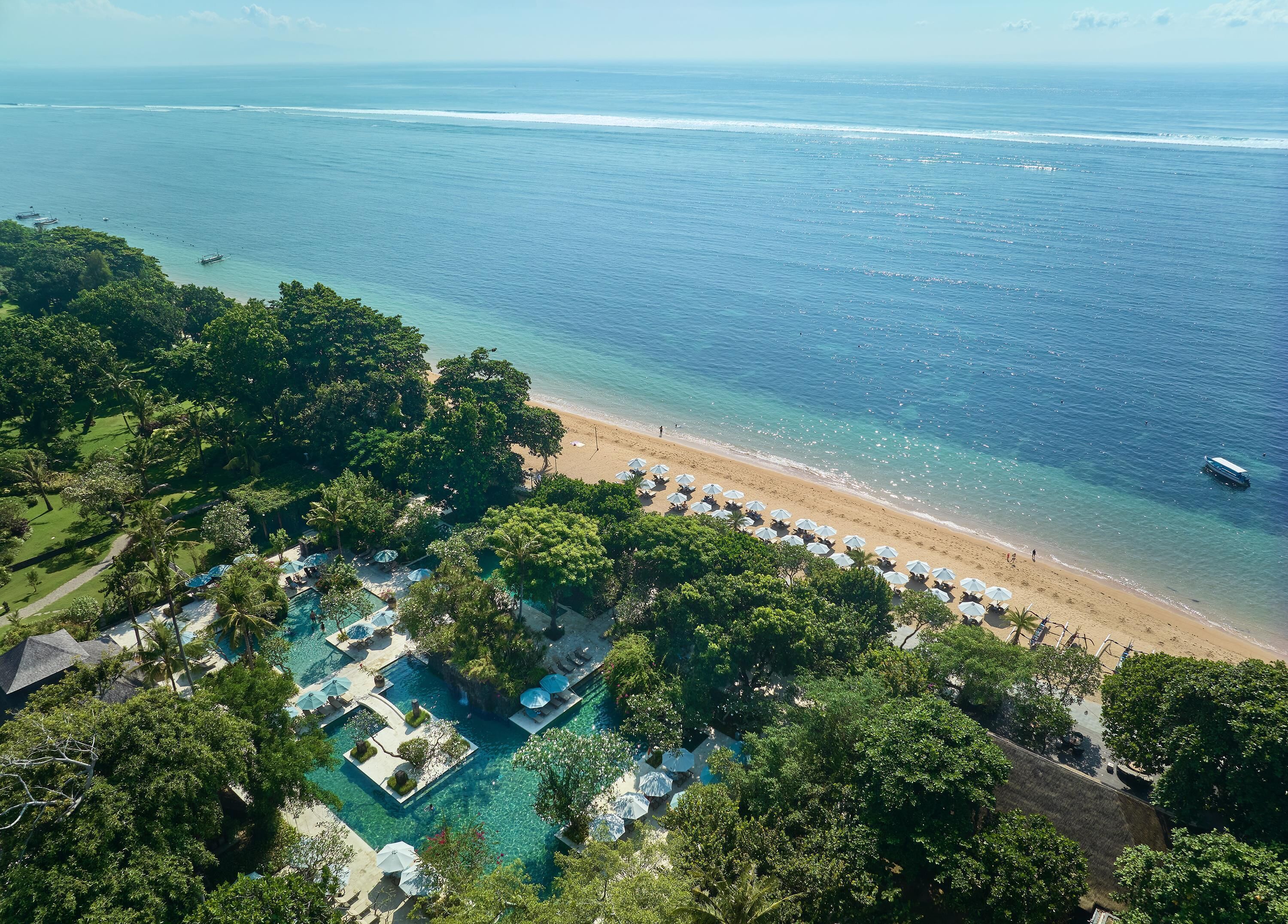 Playa privada, arena blanca