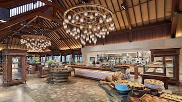 Her gün açık büfe kahvaltı (kişi başı 412368 IDR)