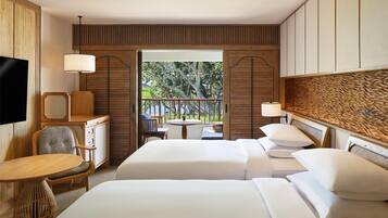 1 bedroom, premium bedding, minibar, in-room safe