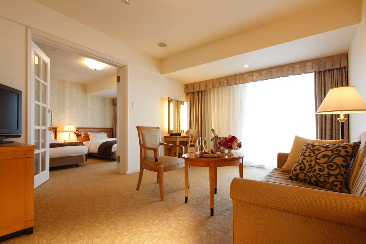 Suite Junior, non-fumeur (10th floor, Executive floor,40ăĄ) | Couette en duvet, coffre-fort, bureau, système dâinsonorisation