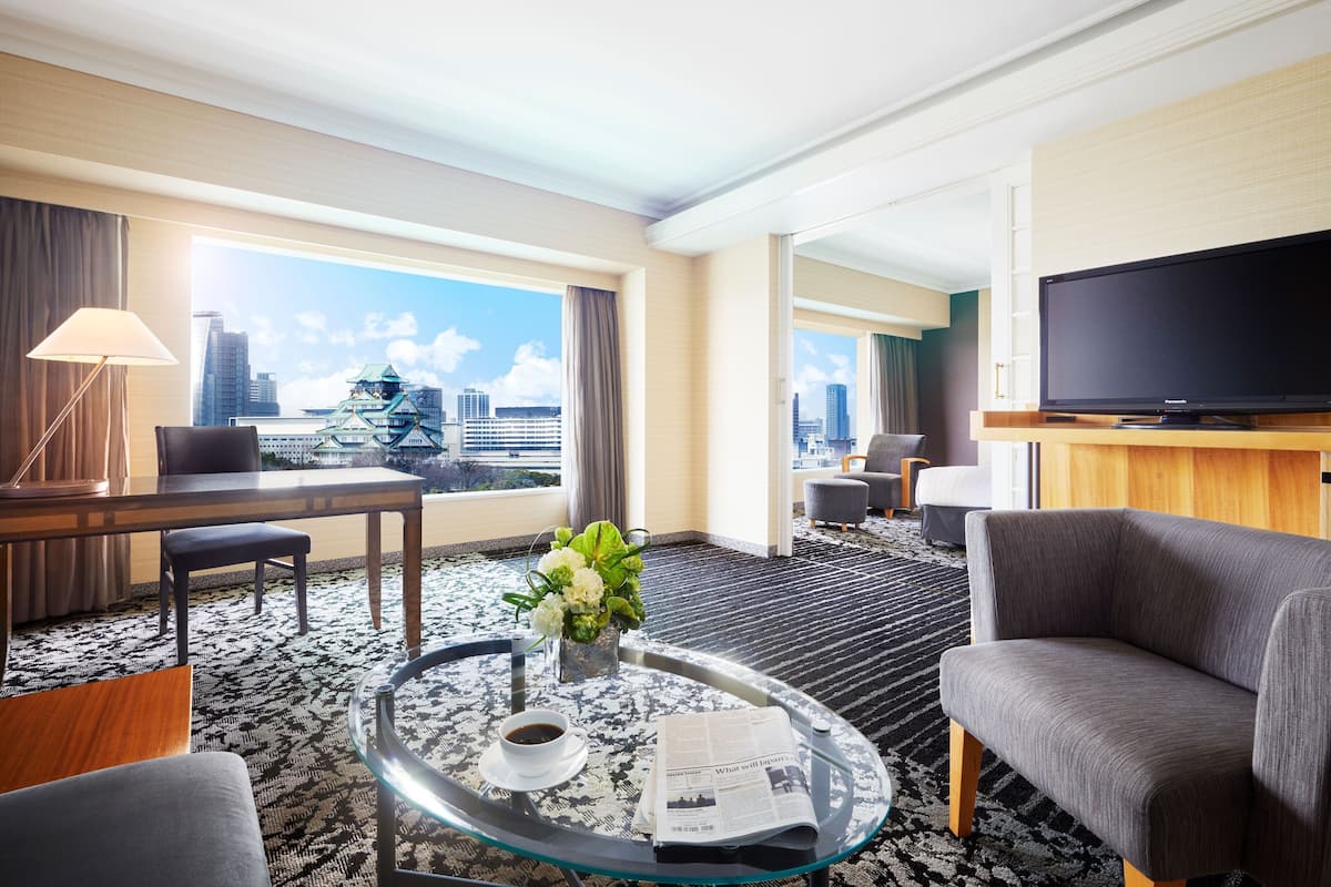 Junior Suite, Non Smoking | 1 bilik tidur, peti besi dalam bilik, langsir/tirai gelap terus