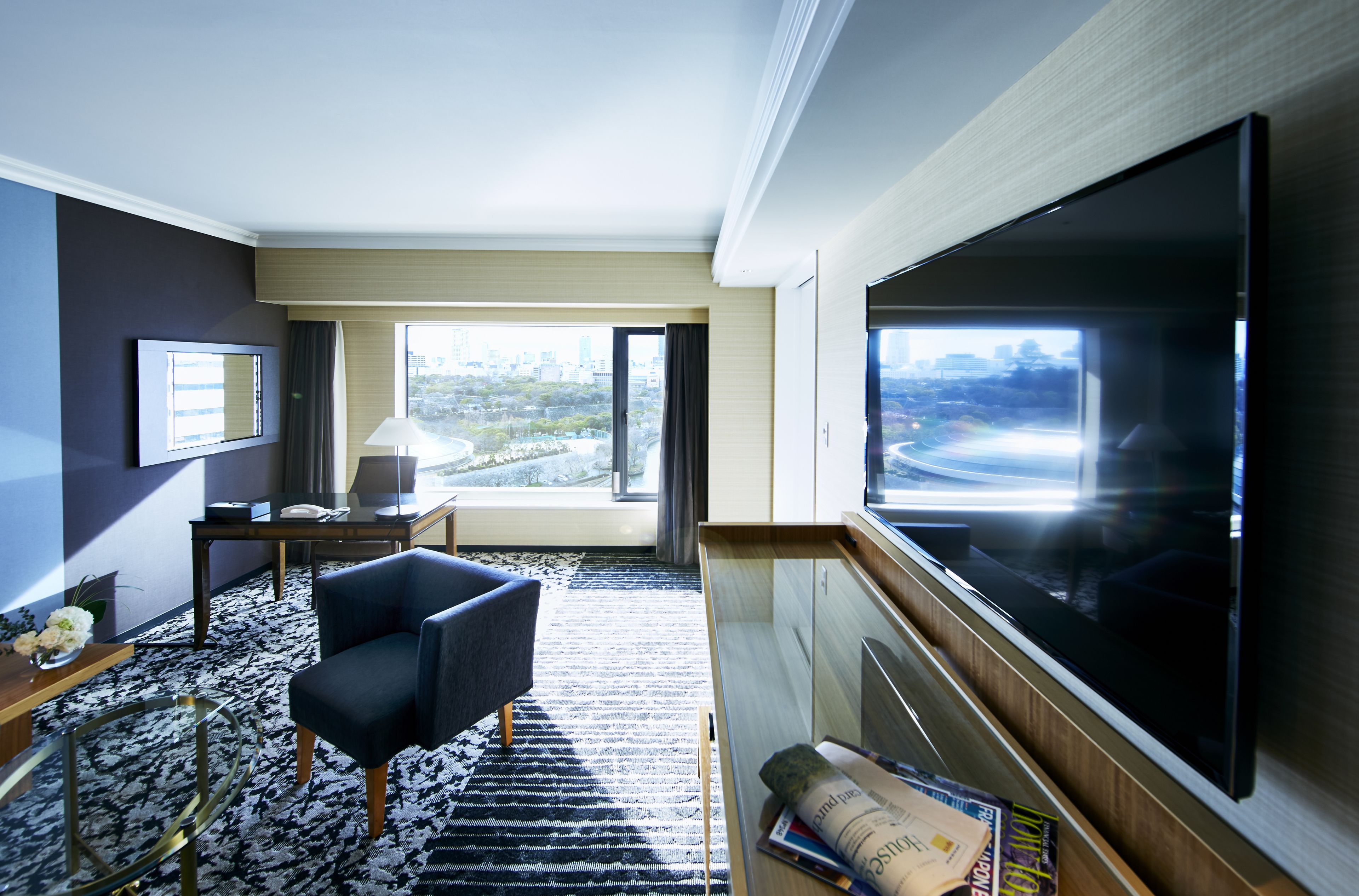 junior suite, non smoking | living area | 43-inch smart tv with digital channels