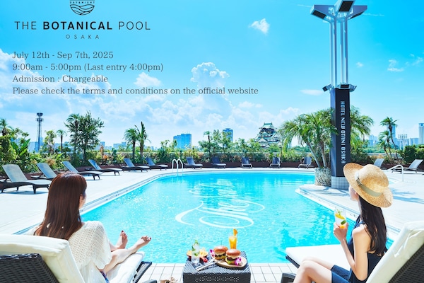 Rooftop pool