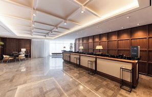 Quầy tiếp tân