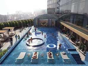 Kolam renang indoor dan kolam renang outdoor