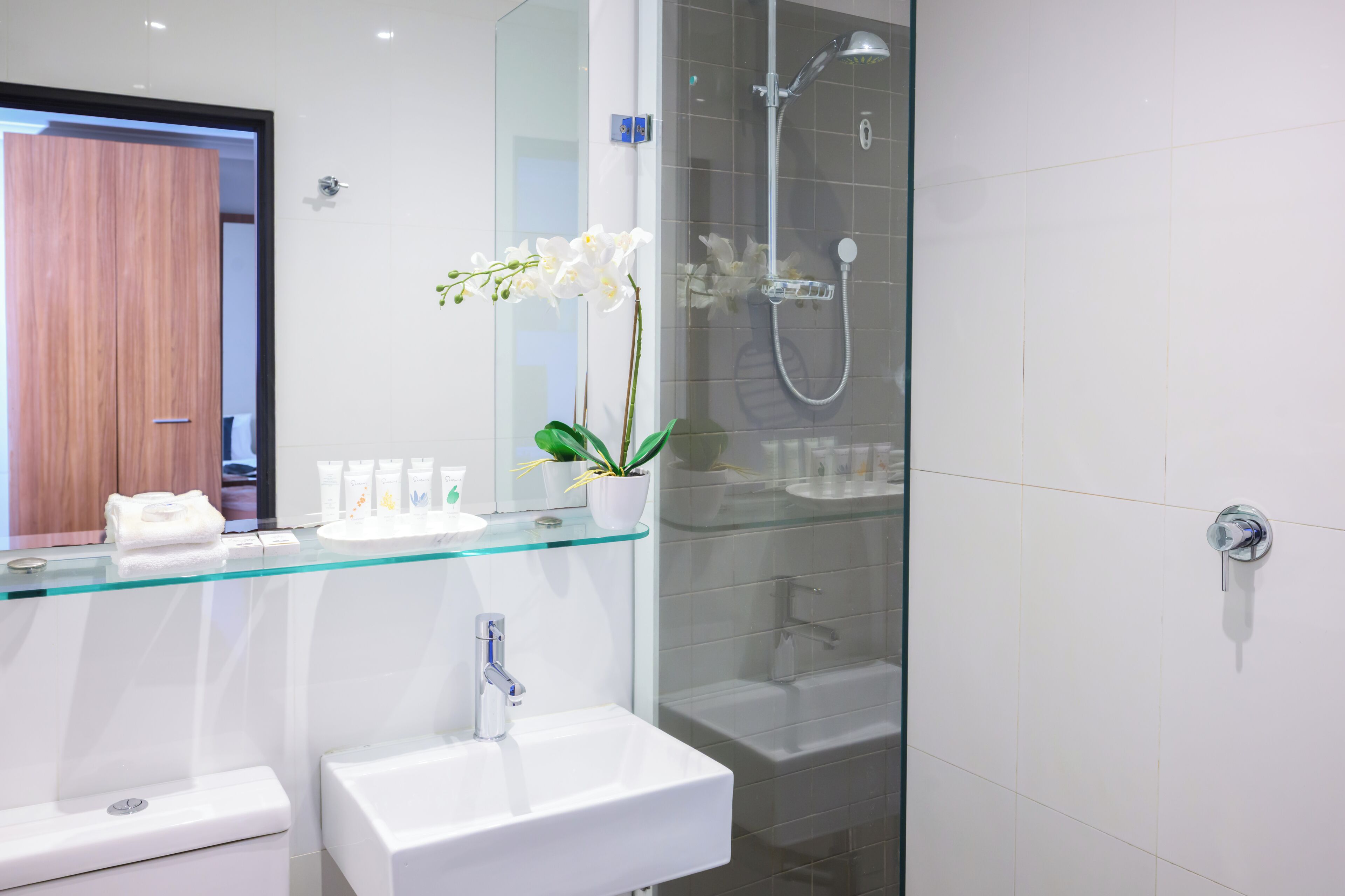 Photo - Crest on Barkly Hotel