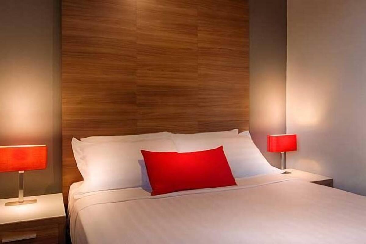 In-room safe, desk, laptop workspace, iron/ironing board