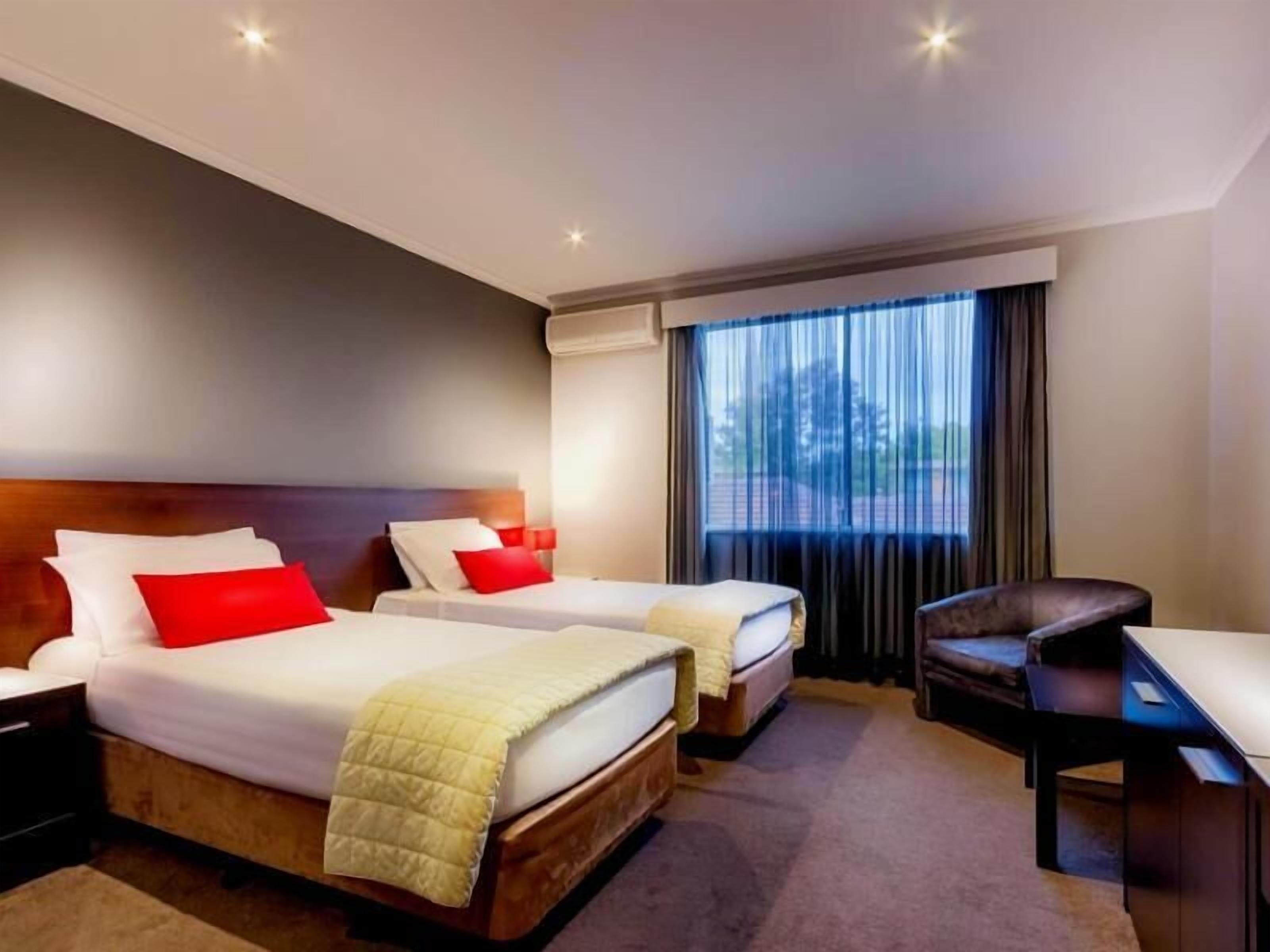 In-room safe, desk, laptop workspace, iron/ironing board