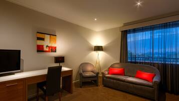 In-room safe, desk, laptop workspace, iron/ironing board