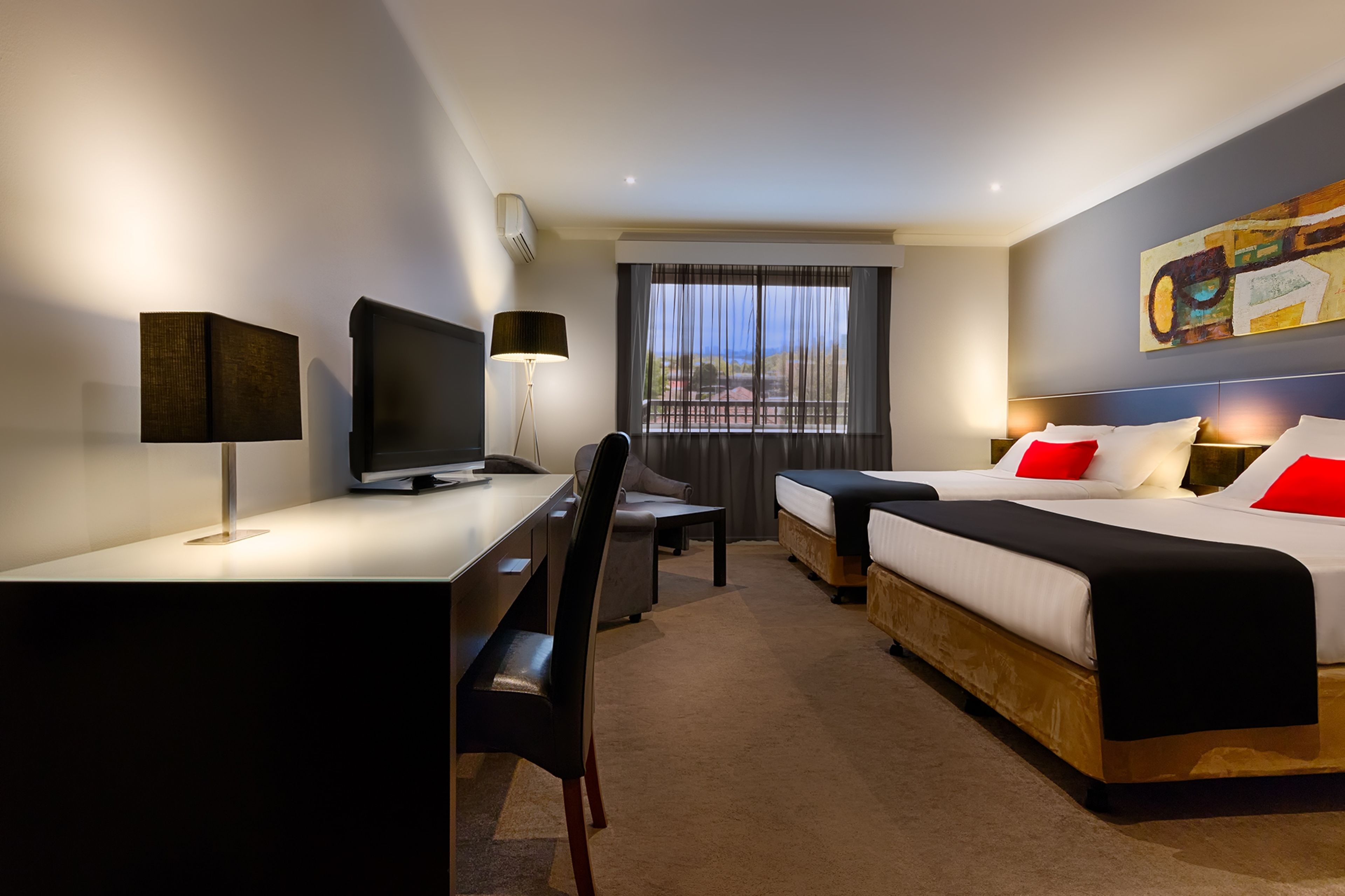 Photo - Crest on Barkly Hotel