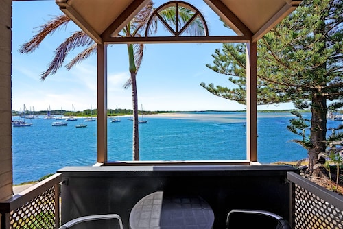 Comfort Resort Waters Edge