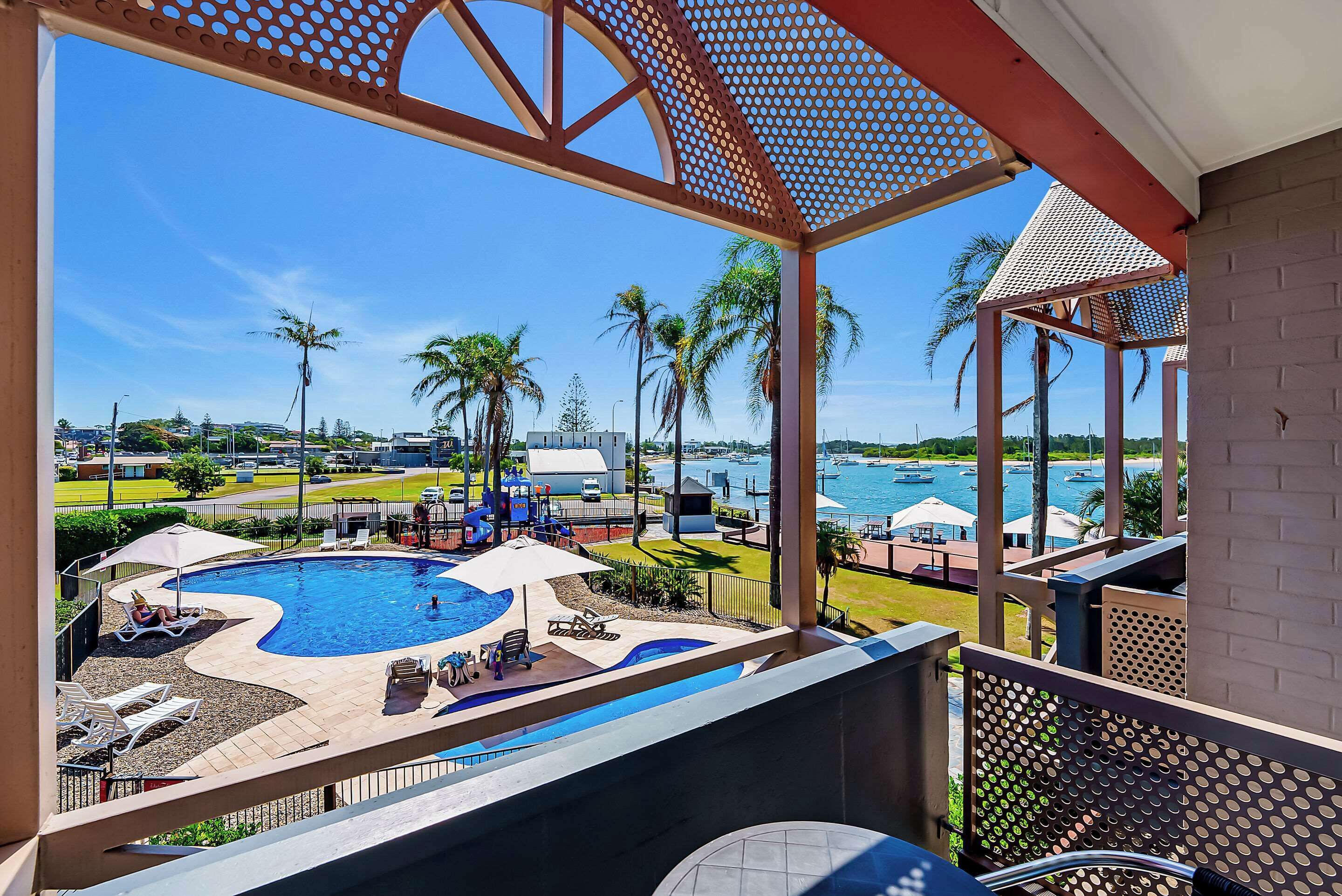 Standard Room, 1 King Bed, Pool View | In-room safe, desk, laptop workspace, blackout drapes