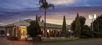 Breakfree Port Pirie