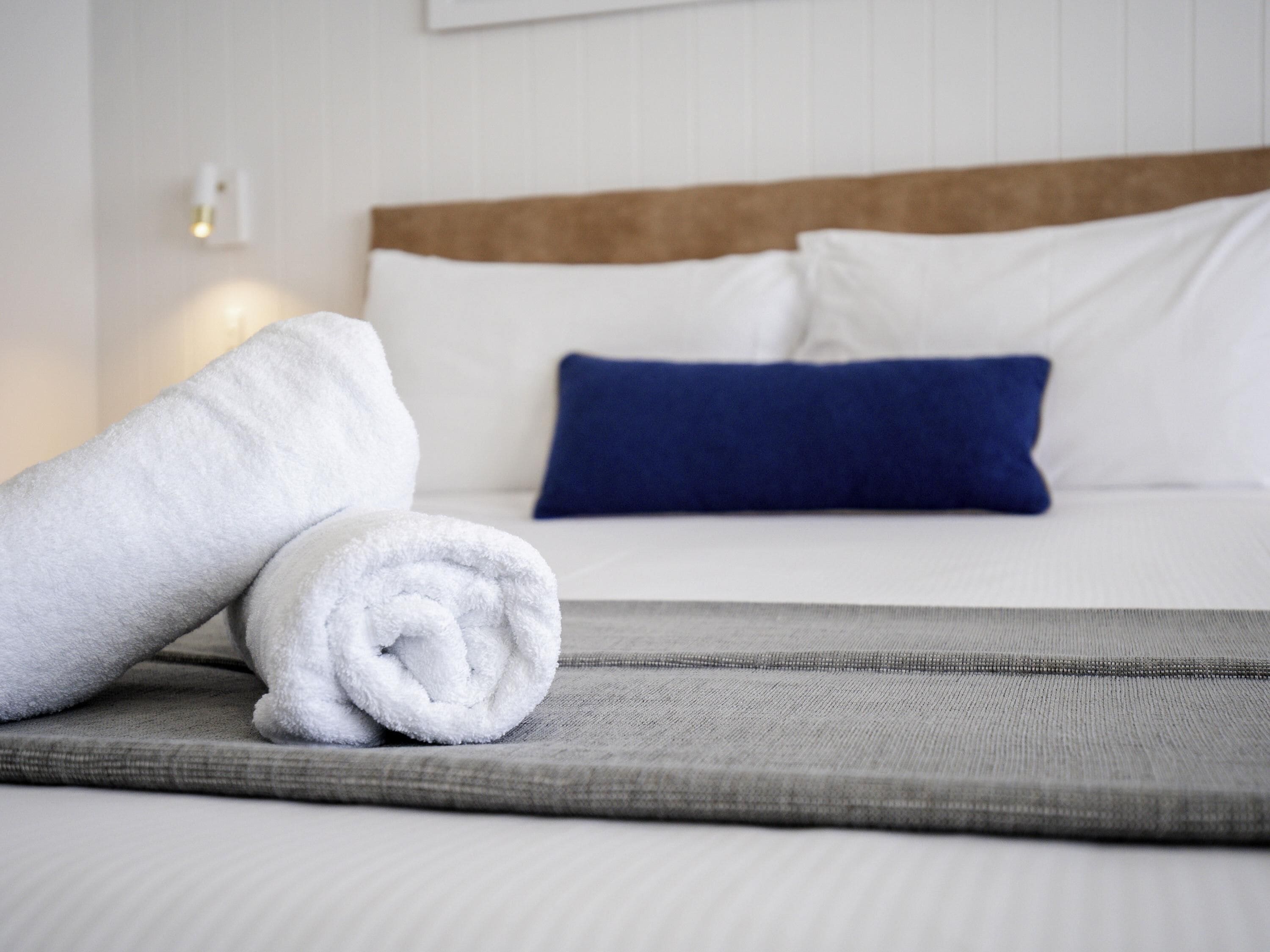 Premium bedding, minibar, desk, blackout curtains