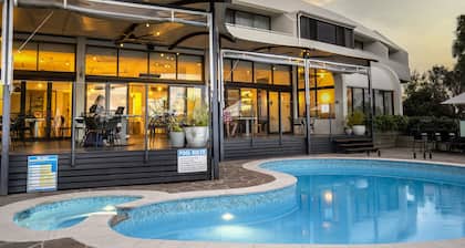 Mercure Charlestown