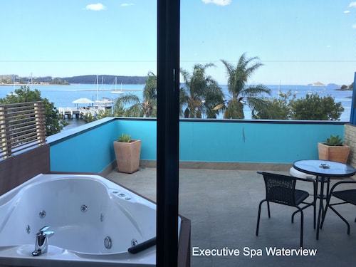 Mariners on the Waterfront