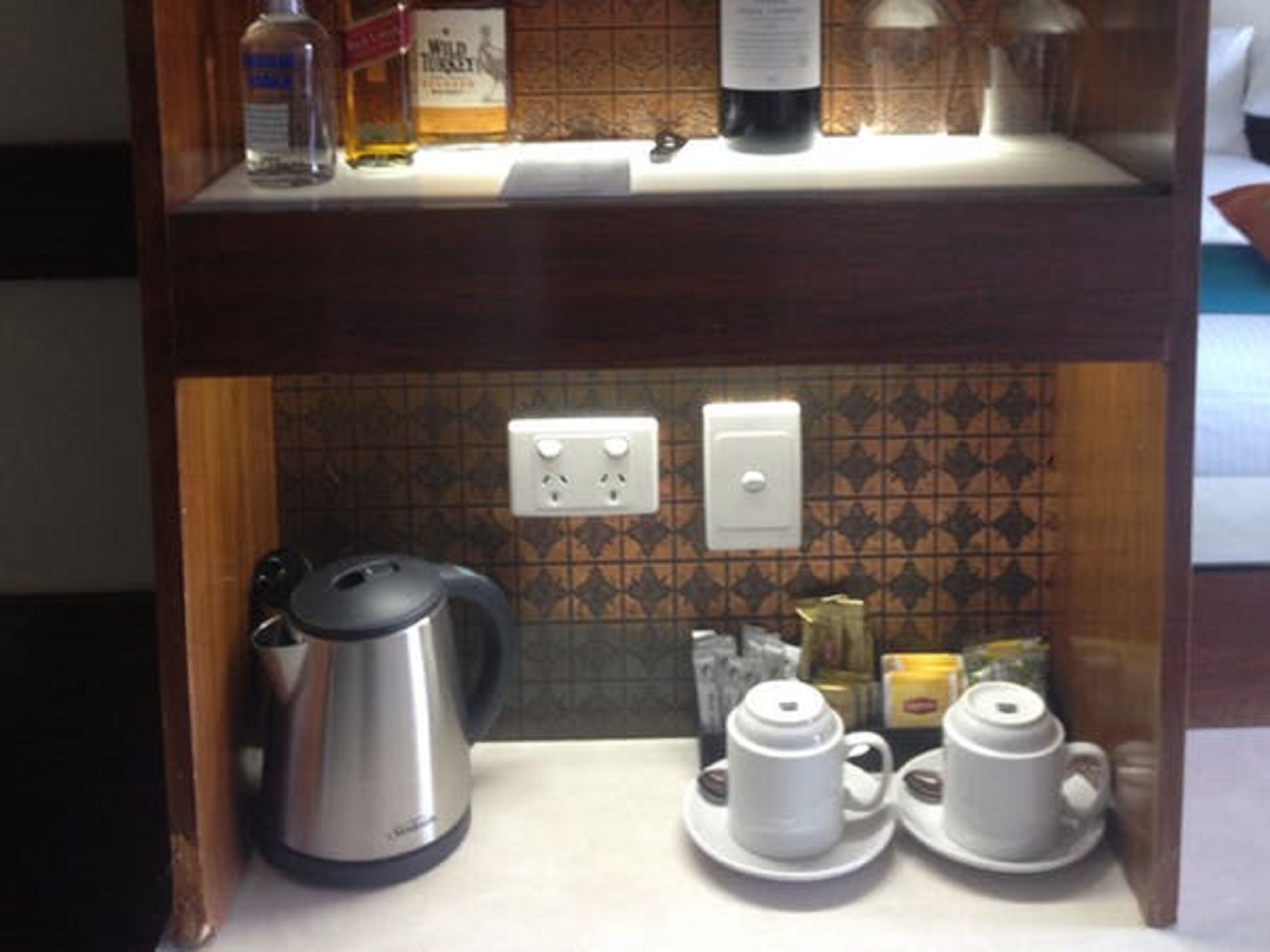 กาแฟและ/หรือเครื่องทำกาแฟ