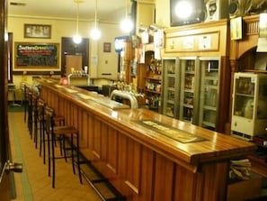 Bar (in der Unterkunft)