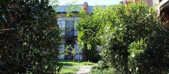 Moe Motor Inn