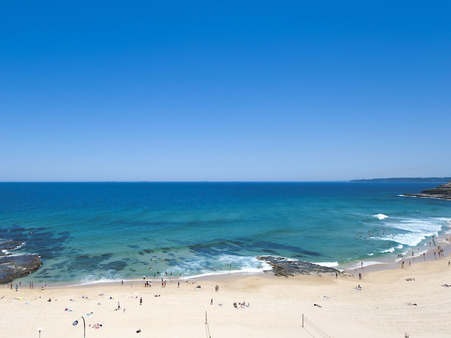 Utsikt mot strand/hav