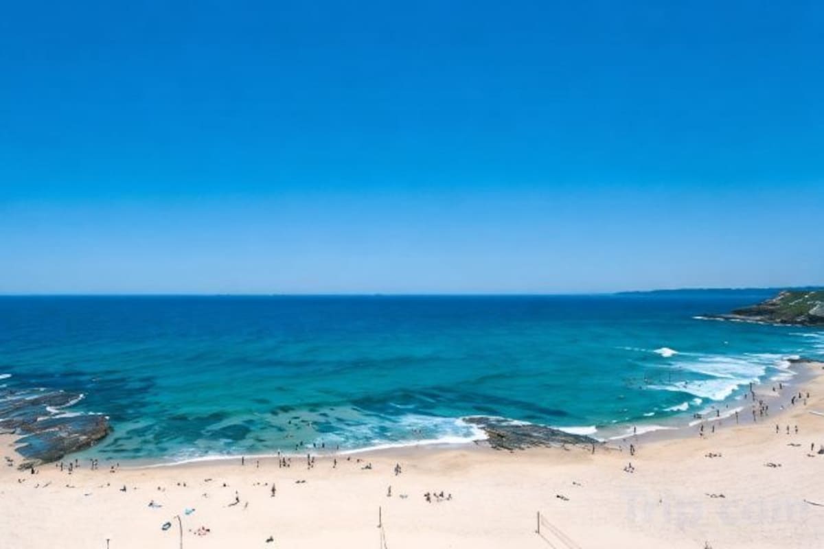 Queen And Single High Ocean View