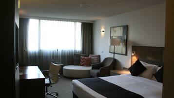 Superior Room | Select Comfort beds, iron/ironing board, free cribs/infant beds