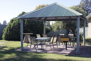 Grill-/Picknickplatz
