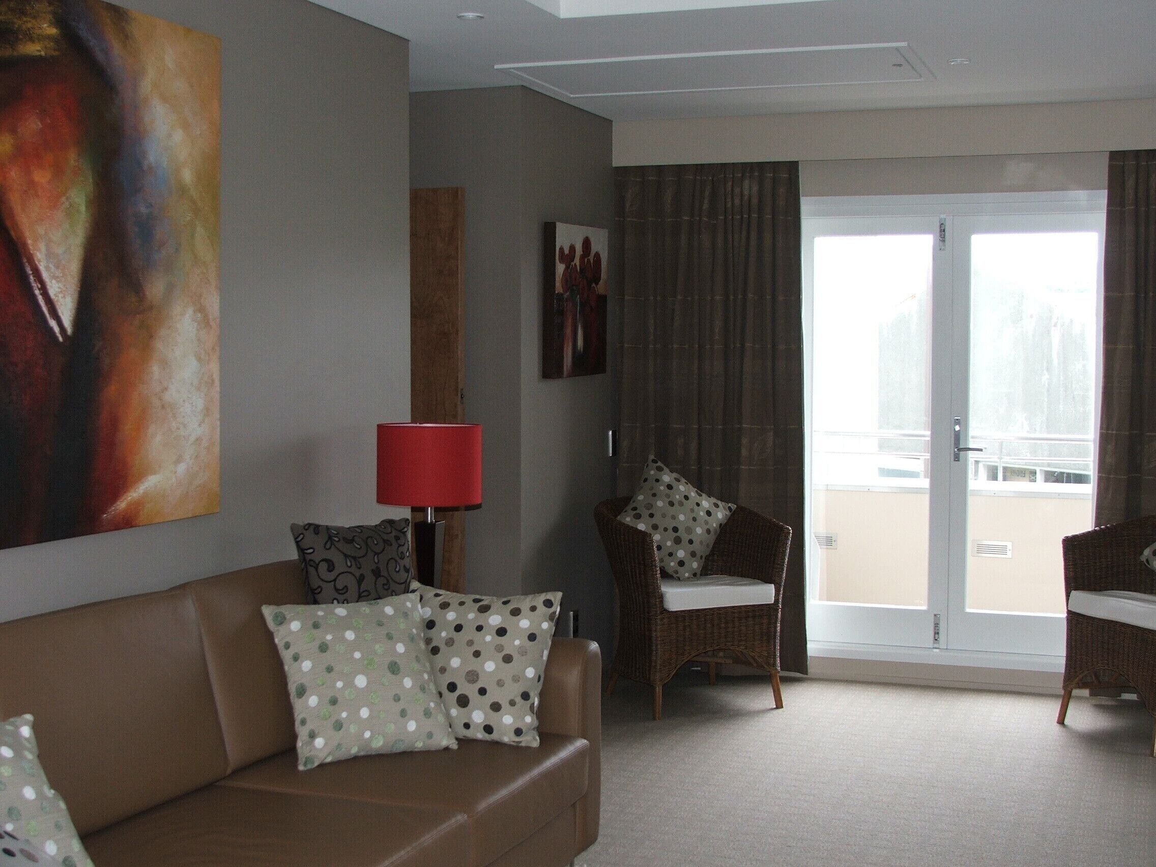 Photo - Brentwood Hotel