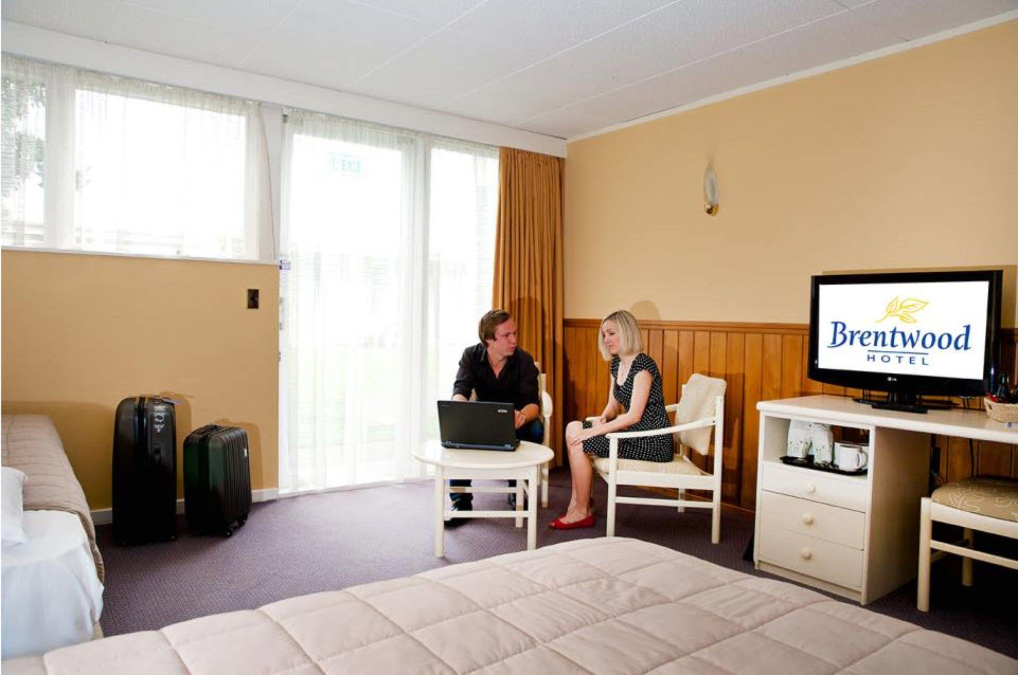 Photo - Brentwood Hotel