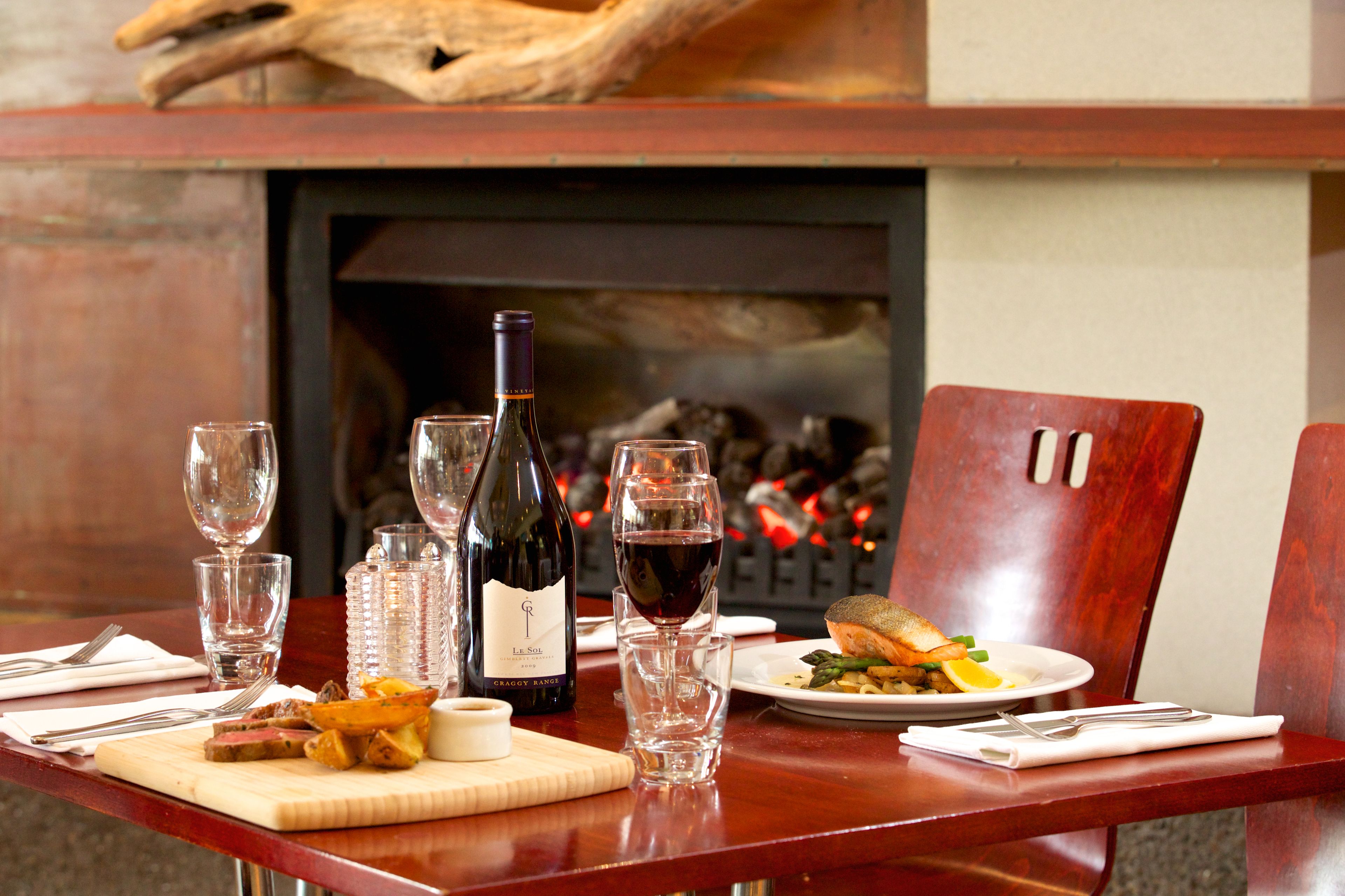 Photo - Brentwood Hotel