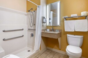 Room, 1 Queen Bed, Accessible, Non Smoking | Bathroom | Combined shower/tub, hair dryer, towels