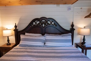 First Floor Garden View Queen Room | 1 bedroom, individually decorated, individually furnished, free WiFi