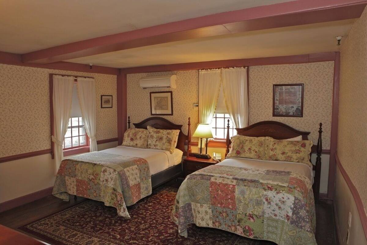 Historic Inn, 2 Queen Beds (Stairs required; No pets) | Premium bedding, iron/ironing board, bed sheets