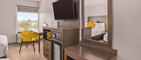 In-room safe, desk, laptop workspace, soundproofing