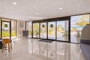 Lobby - B&B Hotel Miami Airport (Miami Springs)