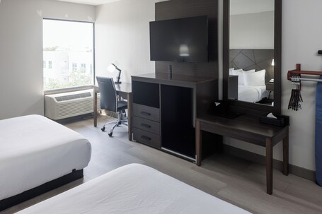 BB Hotel Miami Airport - Image 1