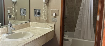 Americas Best Value Inn Franklin