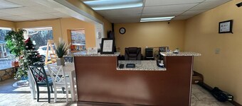 Americas Best Value Inn Franklin