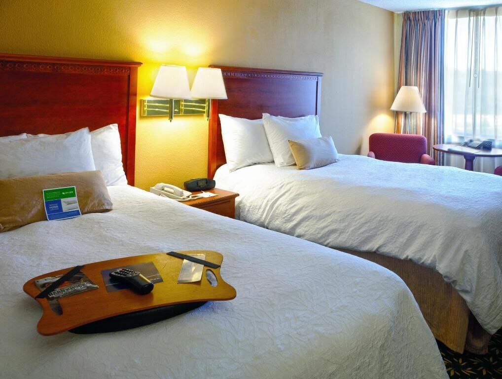 Desk, blackout drapes, iron/ironing board, free WiFi