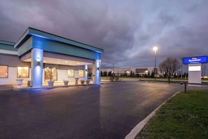 Exterior - Baymont by Wyndham Lebanon IN (Lebanon)
