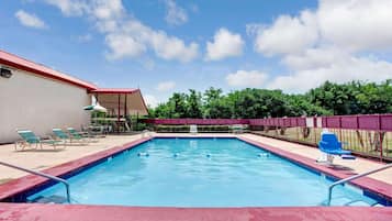 Seasonal outdoor pool
