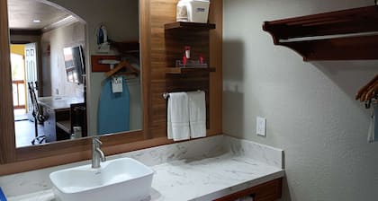 Americas Best Value Inn & Suites Alvin Houston