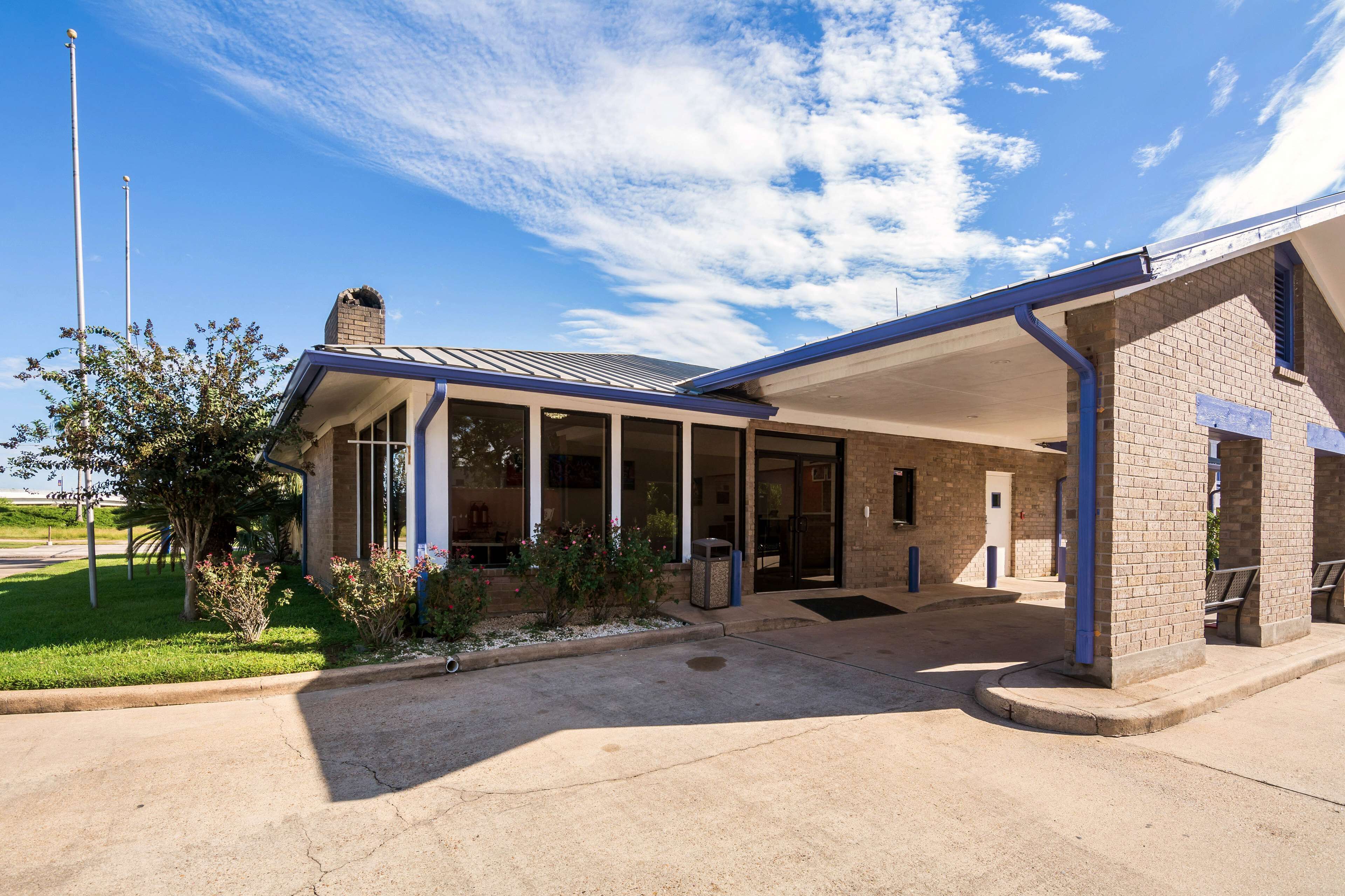 واجهة المنشأة