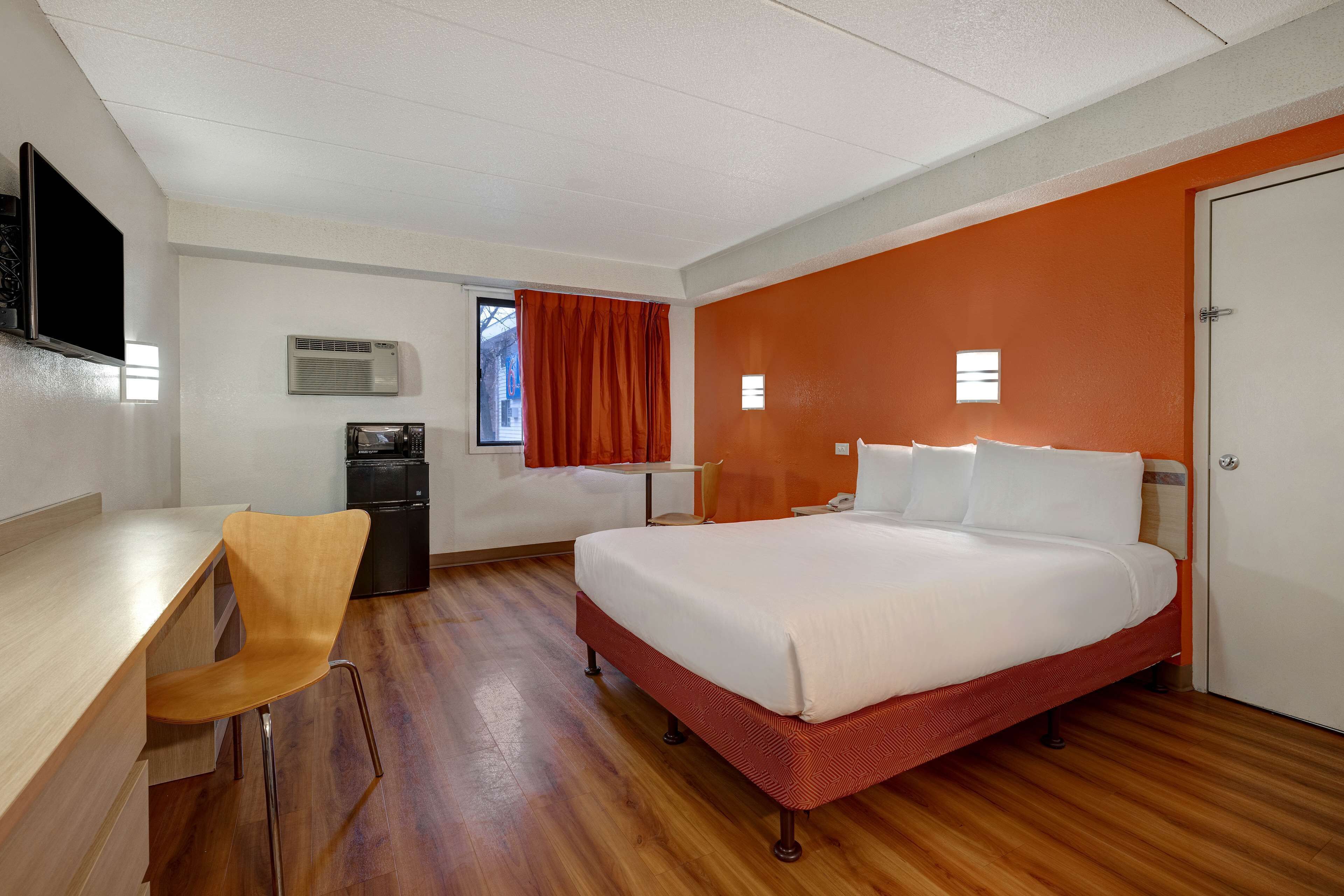 Wi-Fi gratuit, draps fournis